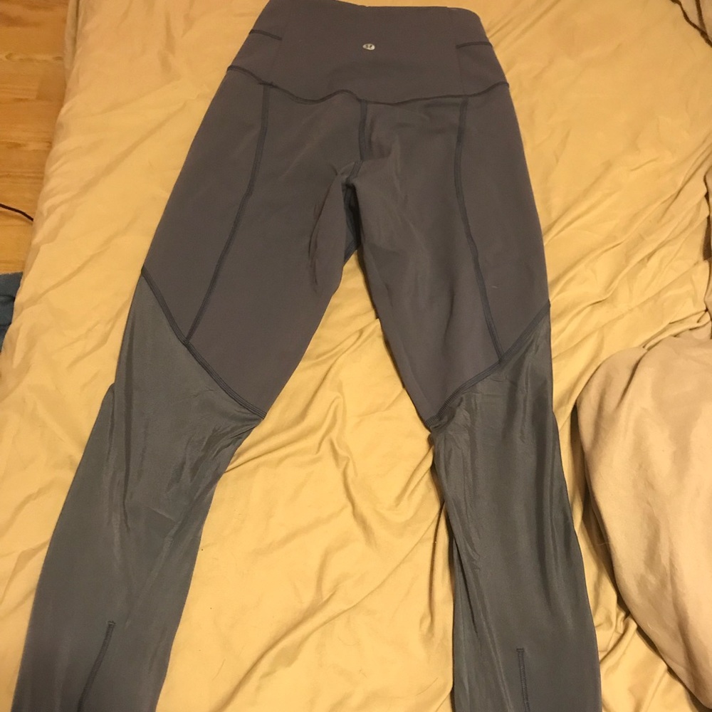 Lululemon mesh beautiful limited edition leggings